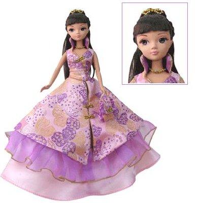 Кукла Соня, Золотая Коллекция, в фиолетовом платье с фиолетовом палантине.